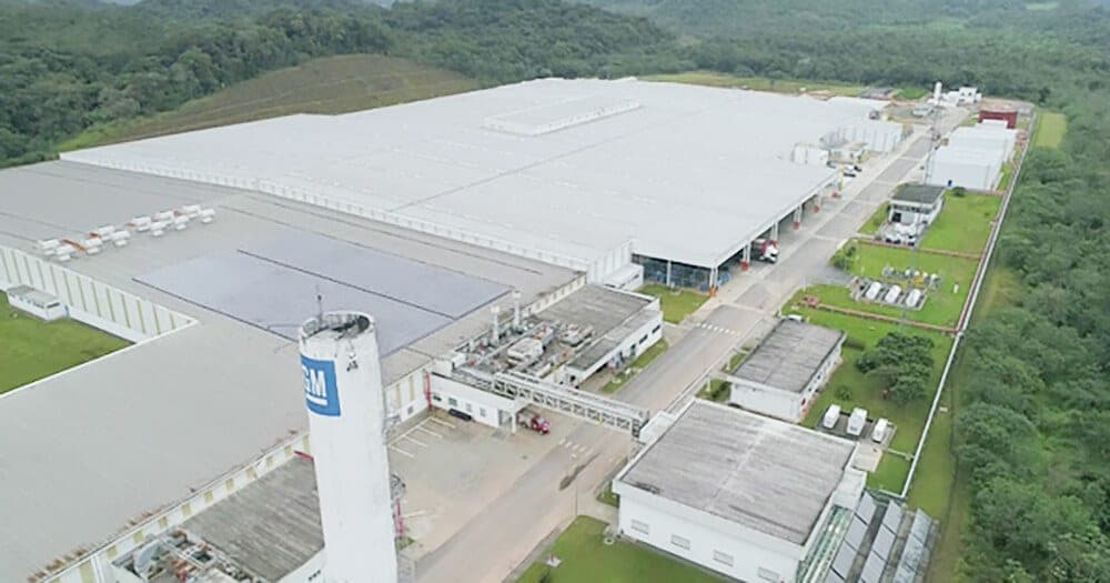 GM inaugura nova linha de motores com bloco de alumínio em Joinville (SC)
