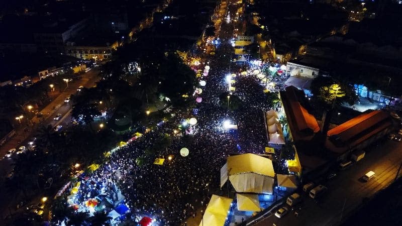 Novelis e Ball promovem a reciclagem no bloco Galo da Madrugada