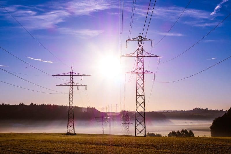 Alumínio e cobre dividem o protagonismo no setor de energia