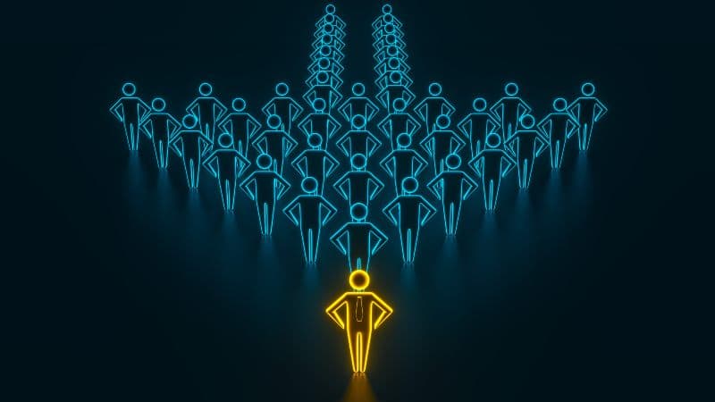 Altos executivos da indústria do alumínio inspiram novos profissionais