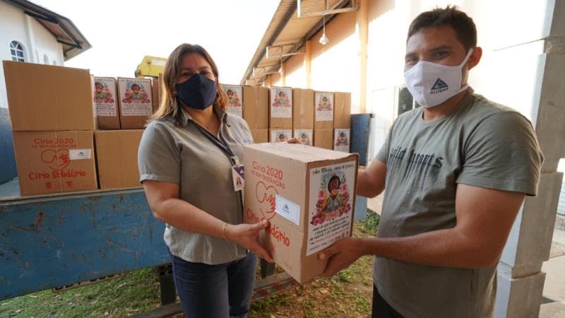 Alubar doa 500 cestas básicas em campanha de Círio de Nazaré 2020