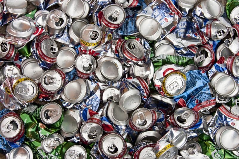 Como Termo assinado entre setor do alumínio e governo deve aprimorar a reciclagem de latinhas no Brasil?