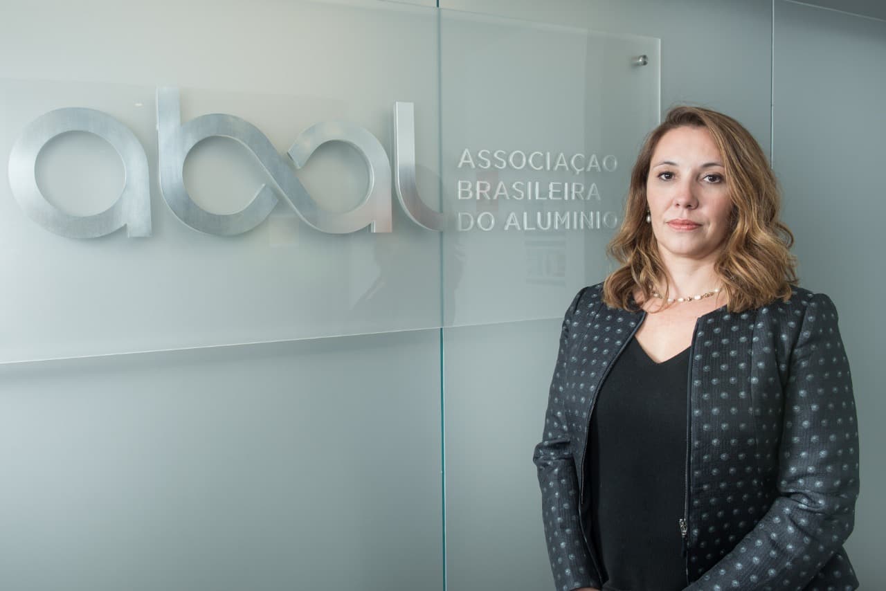 ABAL apresenta Janaina Donas como nova presidente-executiva