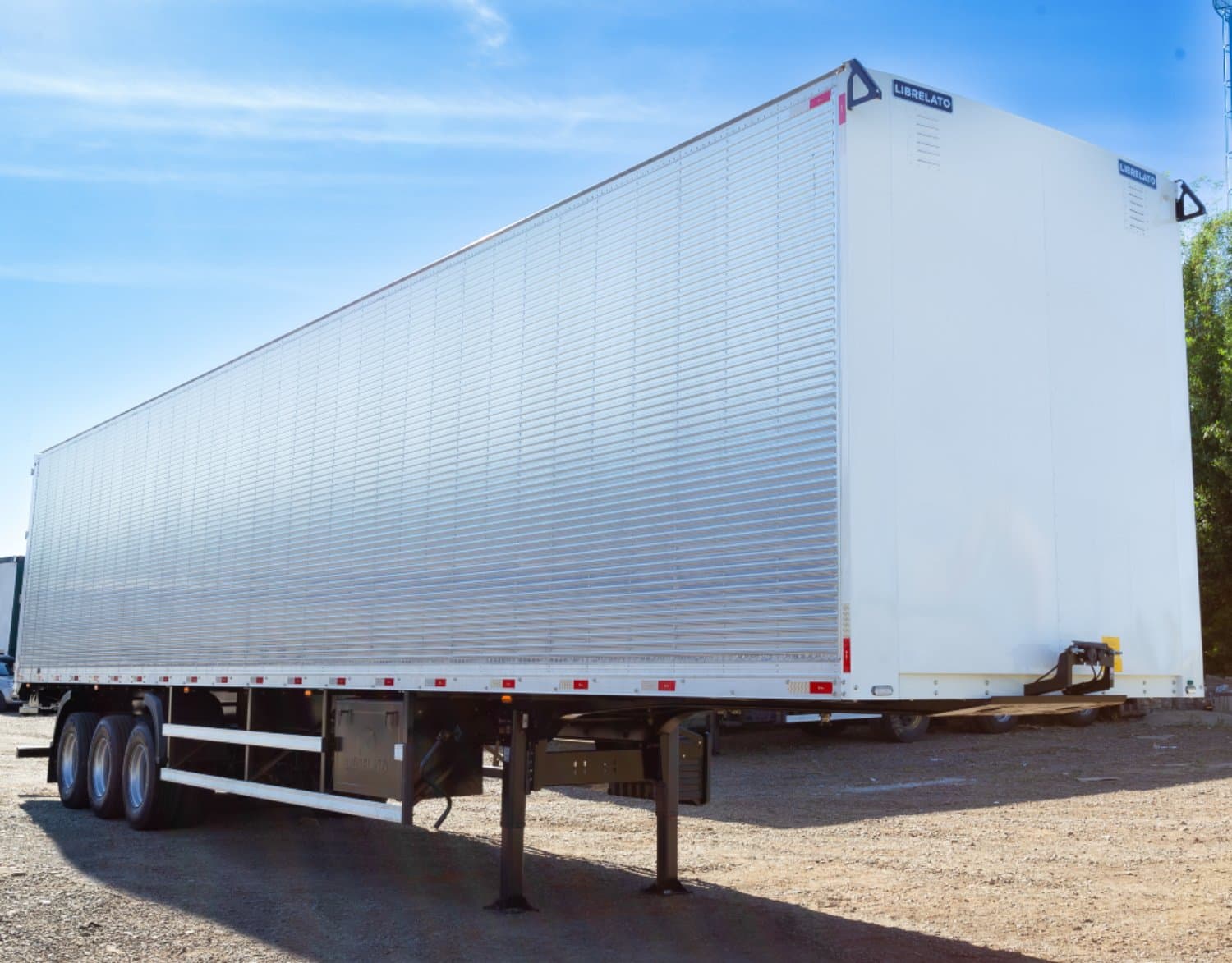 Librelato lança linha de furgão de alumínio Evolut