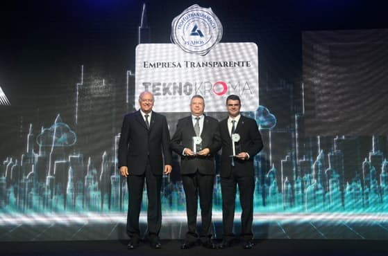 Tekno Kroma recebe Troféu Transparência 2021
