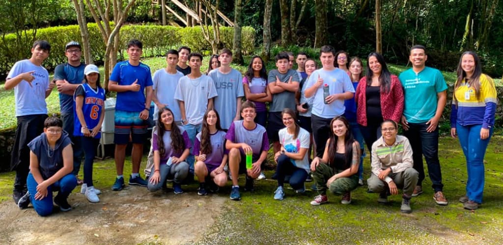 Alcoa e projeto Conexão Verde capacitam jovens em Poços de Caldas (MG)