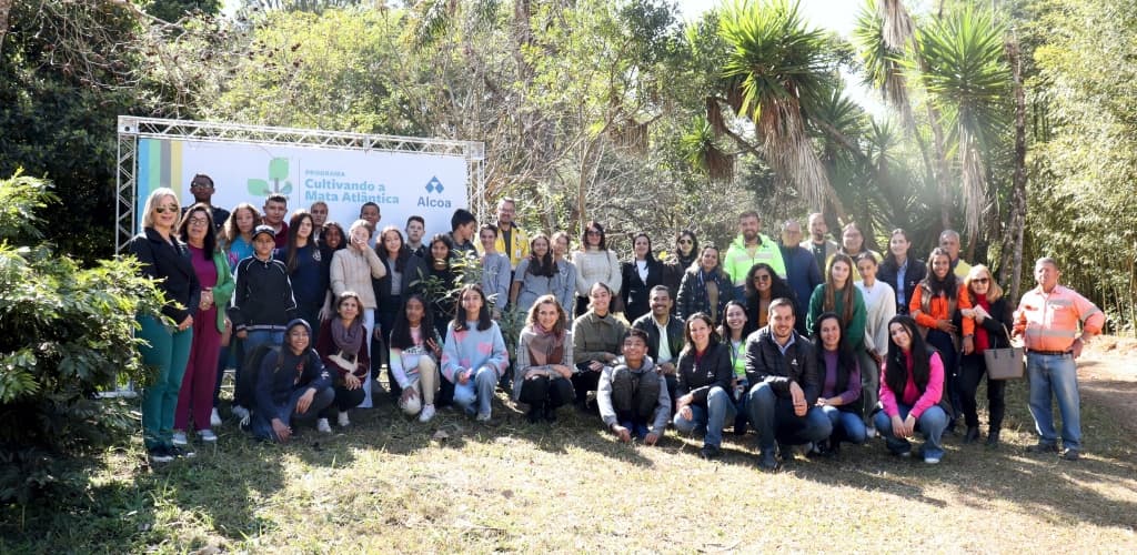 Alcoa Poços de Caldas celebra uma década do programa Cultivando a Mata Atlântica