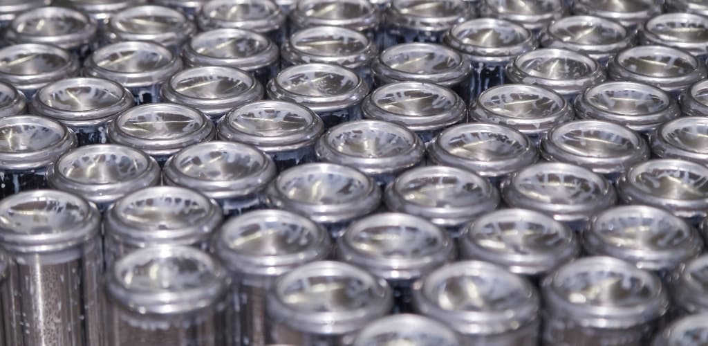 Segurança da embalagem vira fator decisivo e impulsiona consumo de latas no Brasil